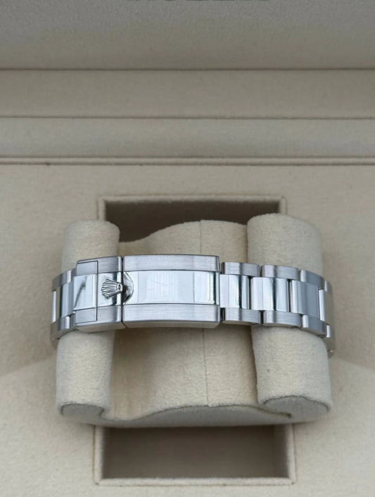 Rolex Daytona 116576TBR — Platinum with Diamond Pavé Dial