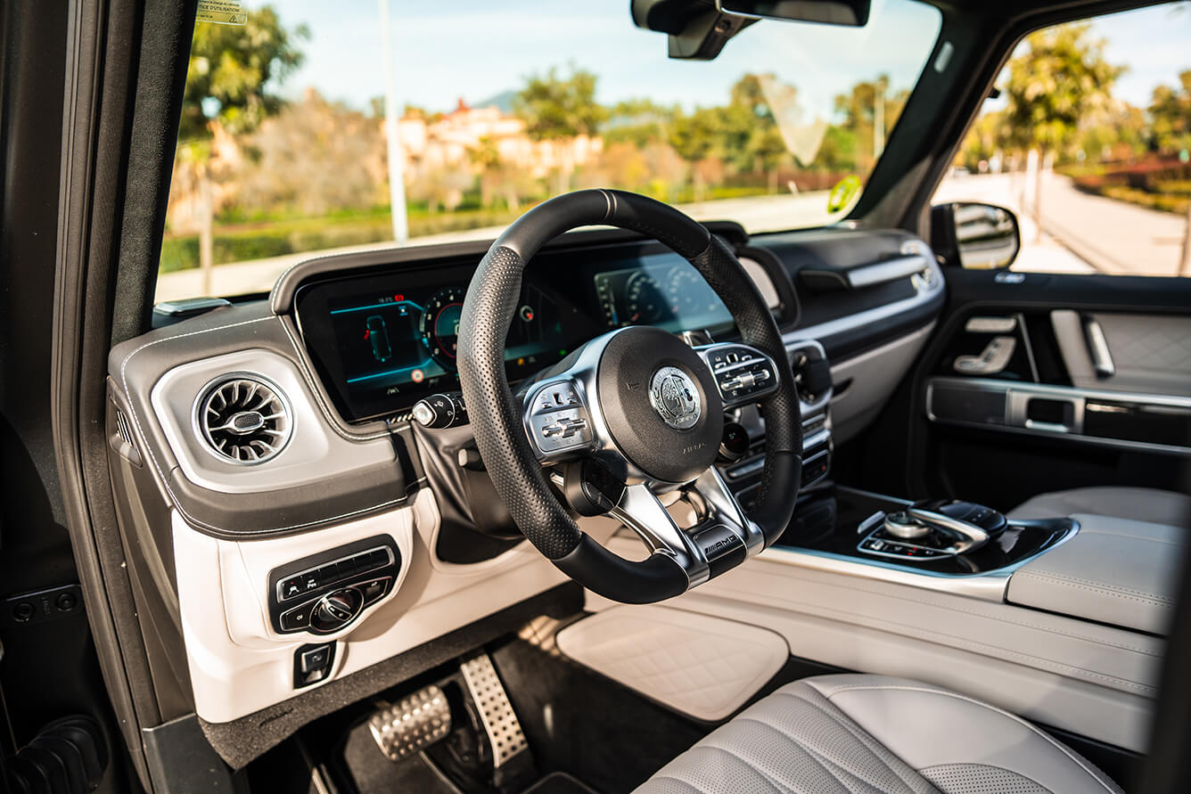 MERCEDES AMG G63