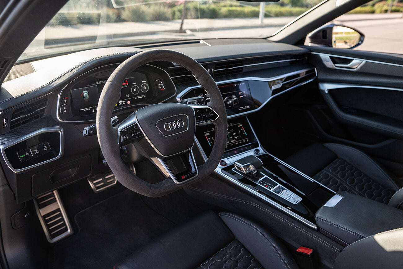 AUDI RS6 2023