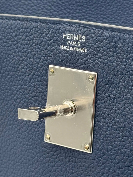 Hermès HAC À Dos GM — Blue Navy Togo Leather, Palladium Hardware (2024)