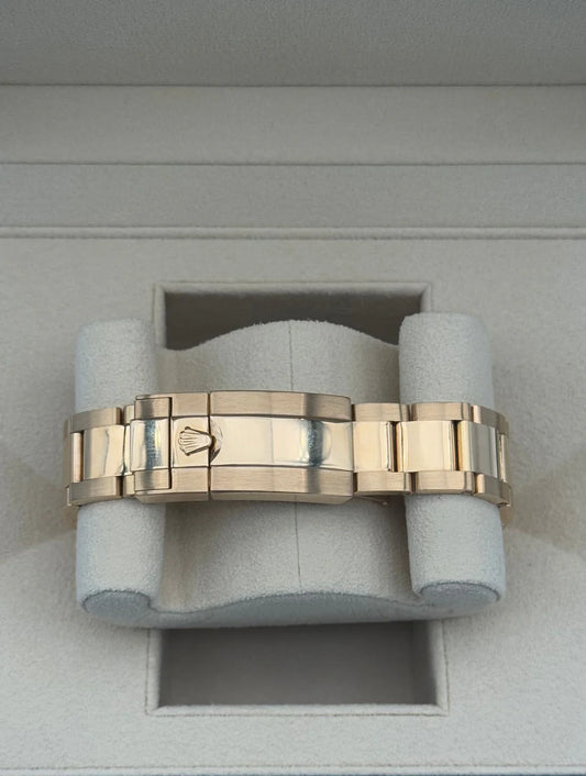 Rolex Daytona 116568BR — Yellow Gold, Green “John Mayer” Dial, Baguette Diamond Bezel