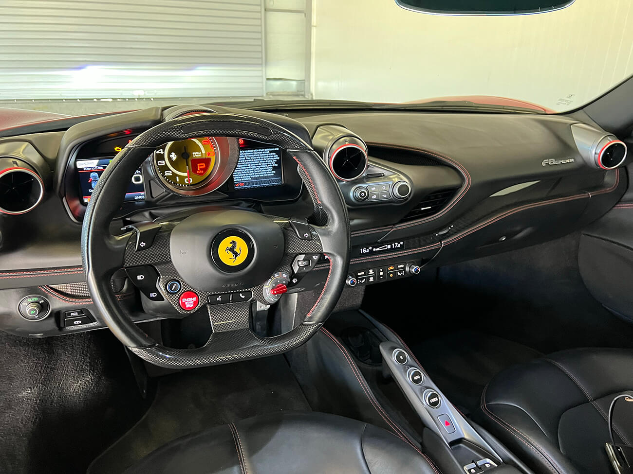 FERRARI F8 SPIDER