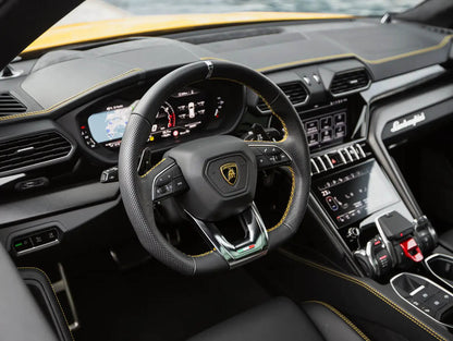 LAMBORGHINI URUS YELLOW